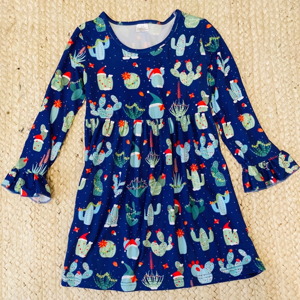 Girls Mickey Christmas dress (7/8) XXXL